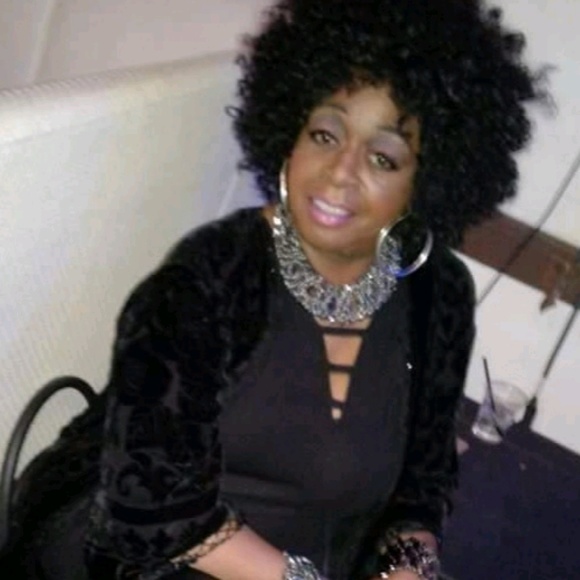 Meet your Posher, Fane' - Picture 2 of 2